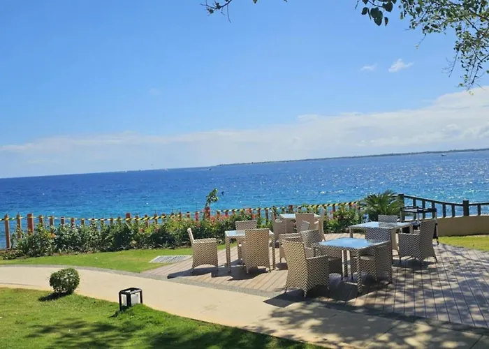 Appart hôtel Mactan Newtown With Sea And Mountain View